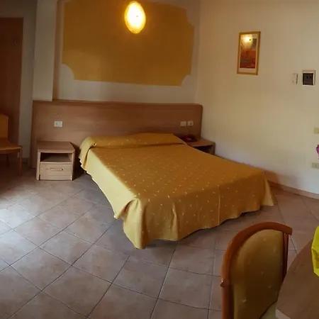 Hotel Piccolo Paradiso 4*
