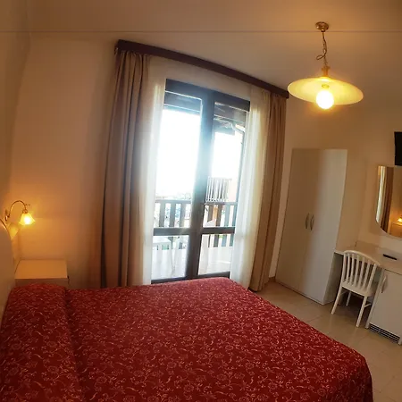 Piccolo Paradiso Отель 4*