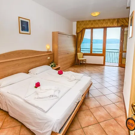 Piccolo Paradiso Hotel 4*